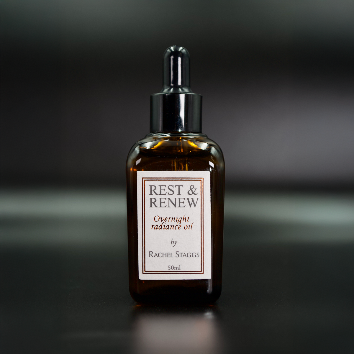 REST & RENEW - Overnight radiance oil